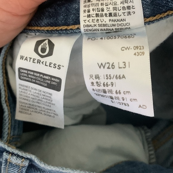 LEVI’S 94 BAGGY HIGH RISE JEANS size 26 distressed medium wash - Picture 4 of 13